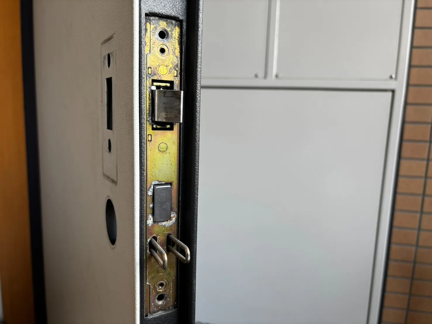 横浜市で錠前の修理を行いました!